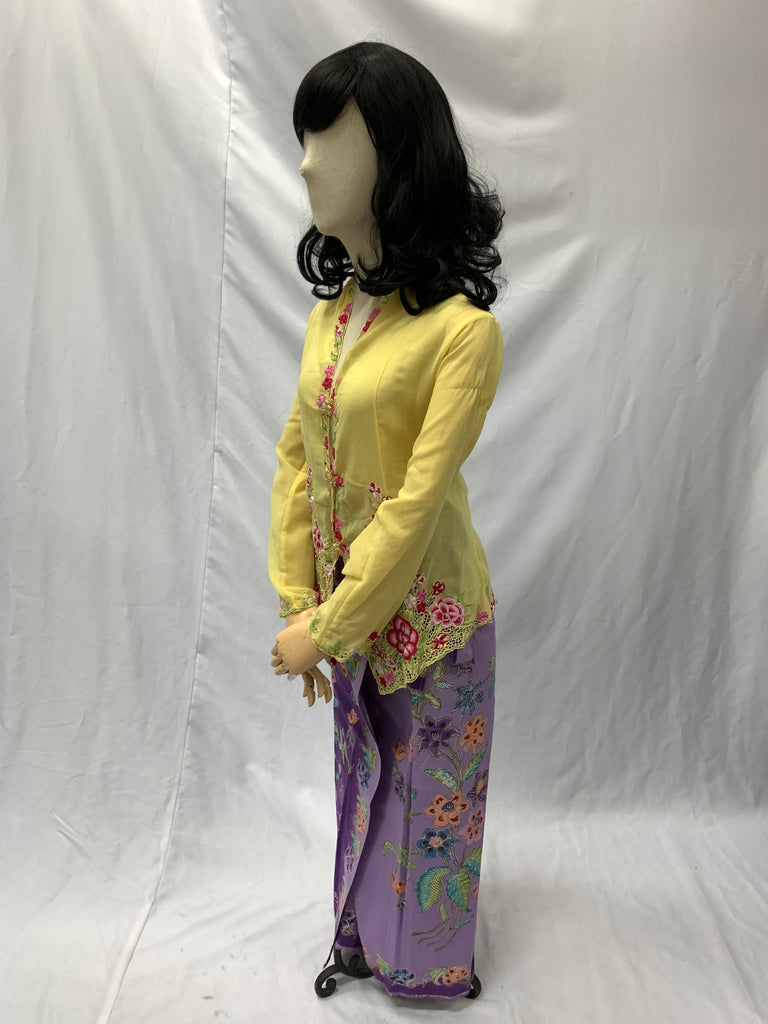 Peranakan Nonya Costume, Yellow