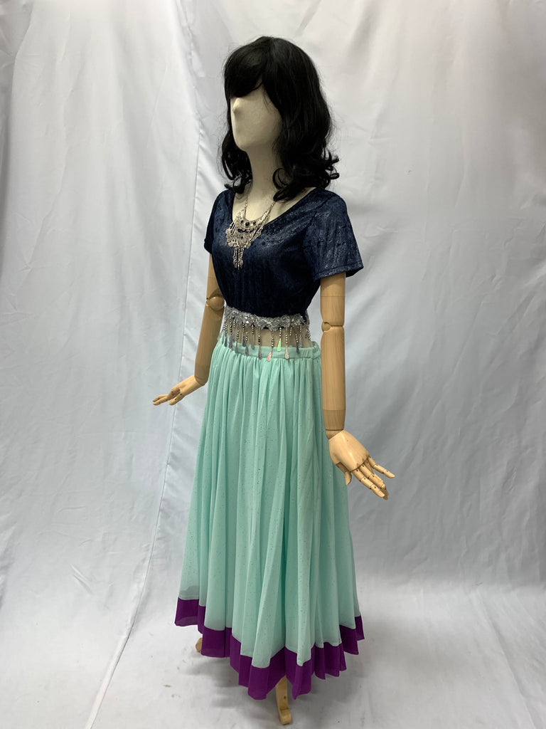 Bollywood Dancer, Tiffany Blue